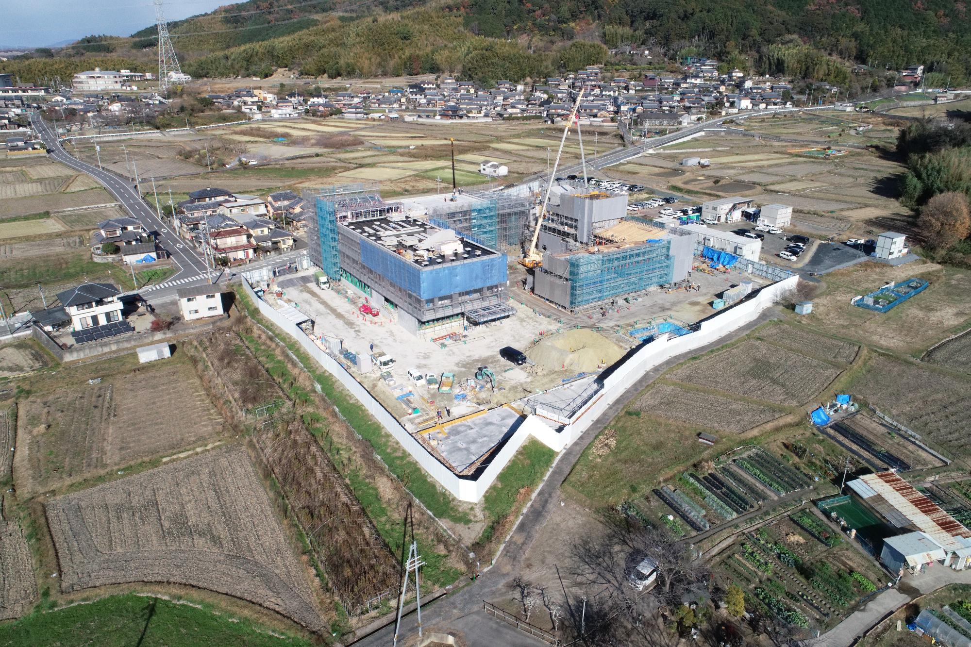 南西の上空より(令和4年12月19日撮影)