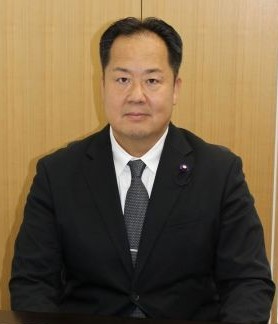 井手町議会議長 脇本尚憲